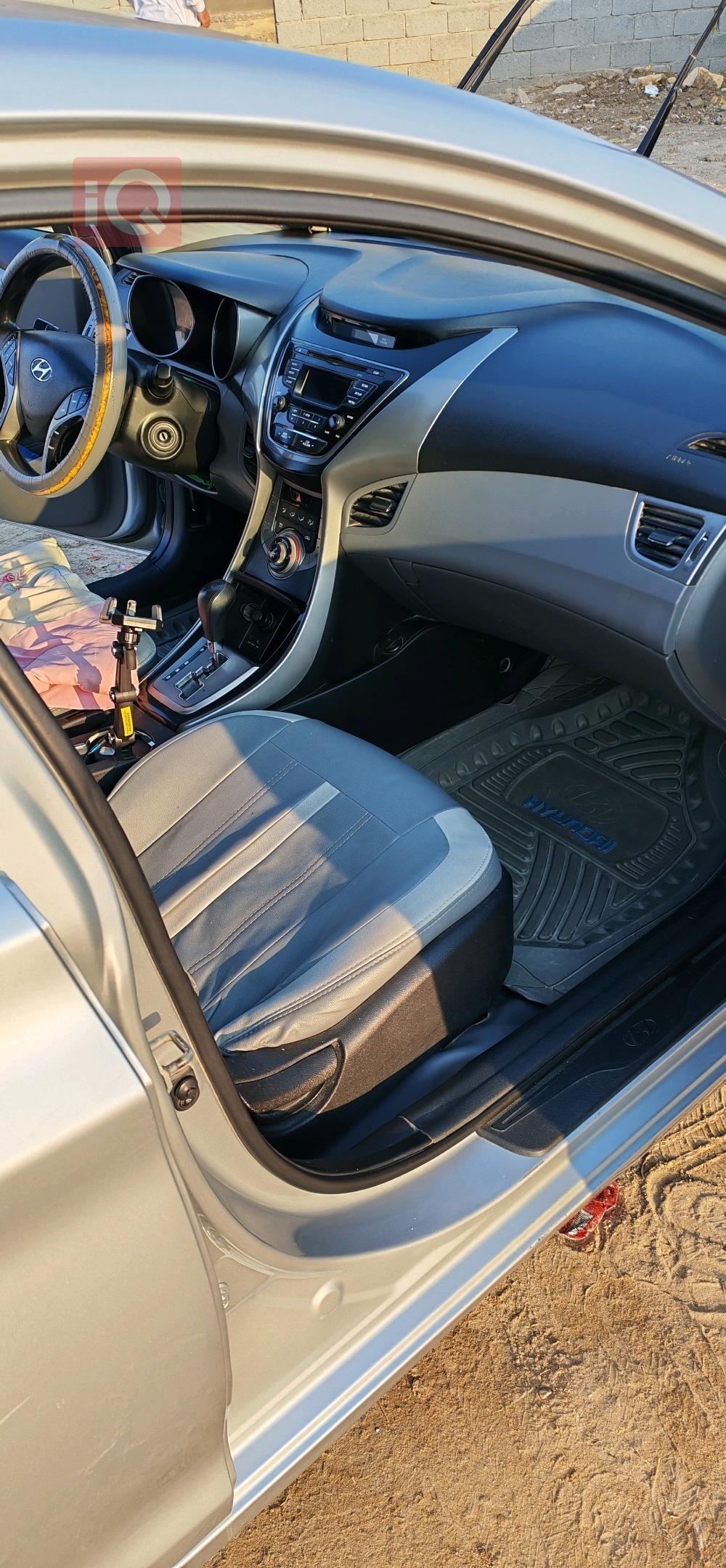 هيونداي النترا